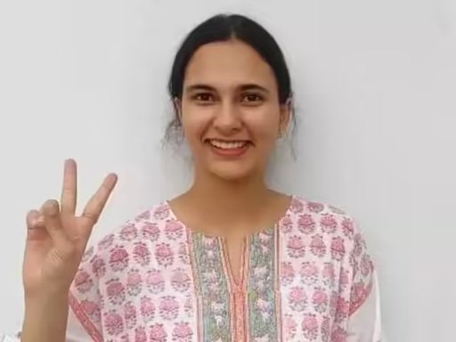 aashna chaudhary age