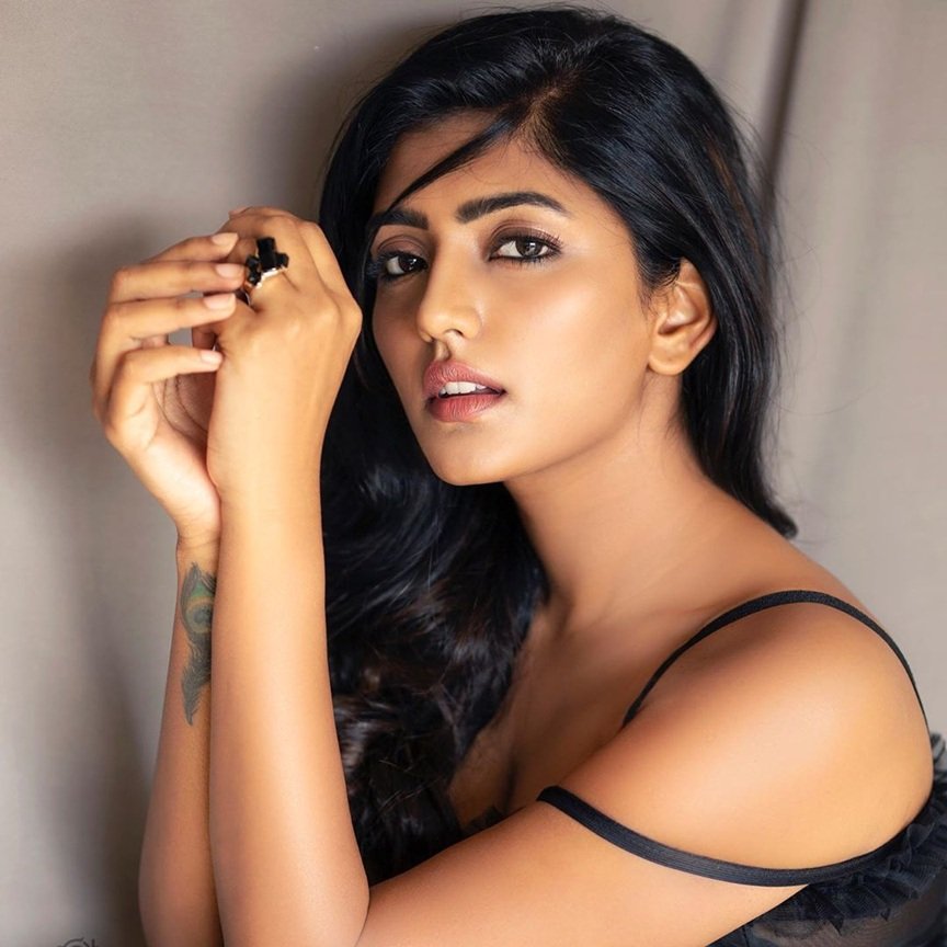 eesha rebba age