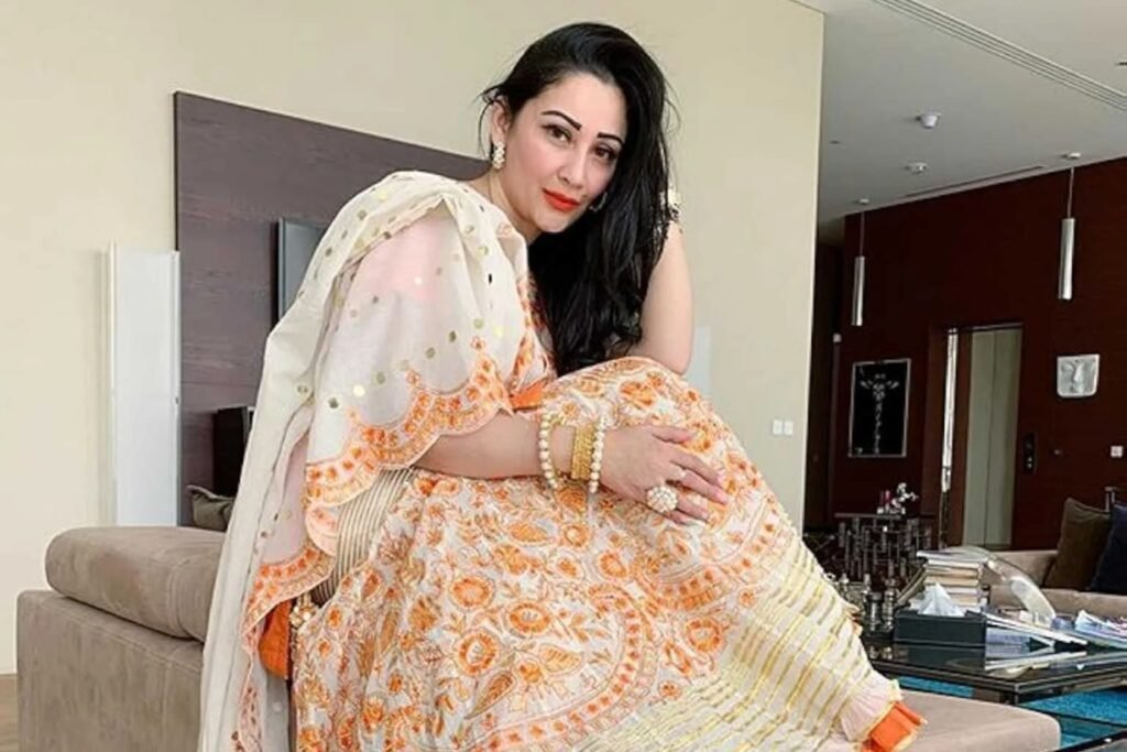 manyata dutt age