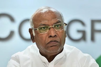 mallikarjun kharge age