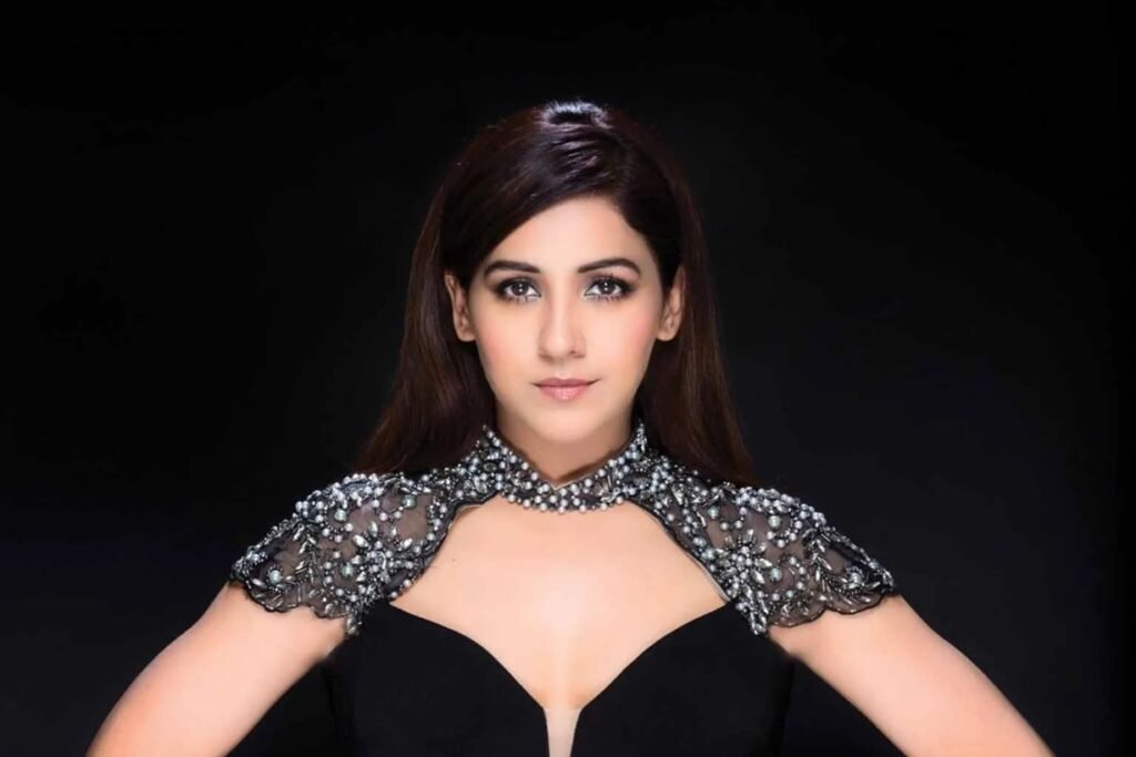Neeti Mohan: Age, Biography, Height, Husband, Family, Songs, Net Worth & More neeti mohan age